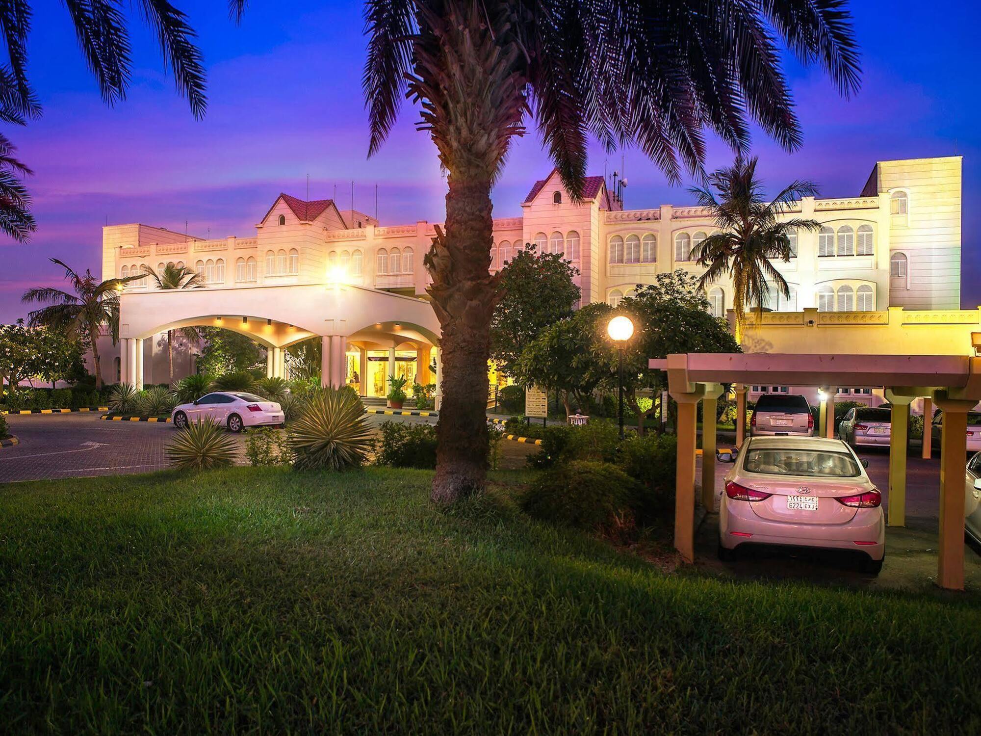 Makarem Annakheel Hotel & Resort Jeddah Exterior photo